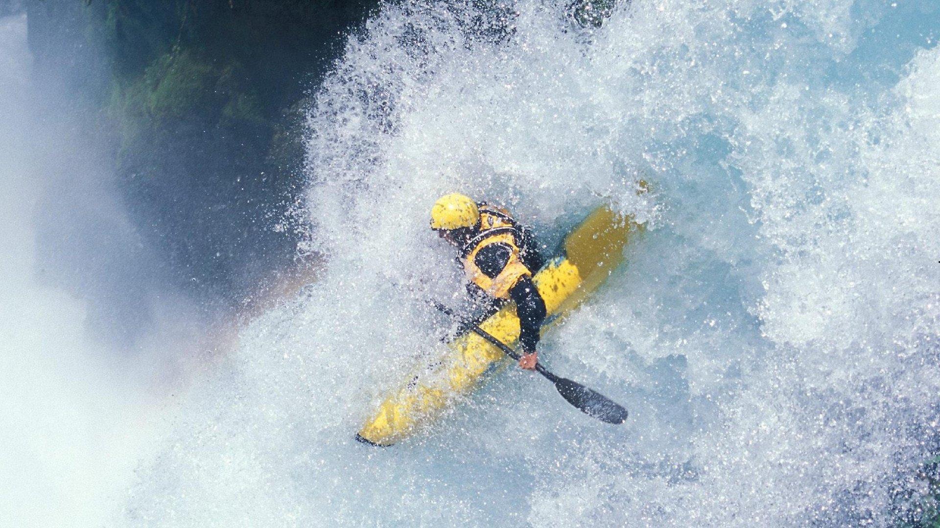 自由式滑雪世锦赛惊现黑马，中国小将斩获空中技巧金牌